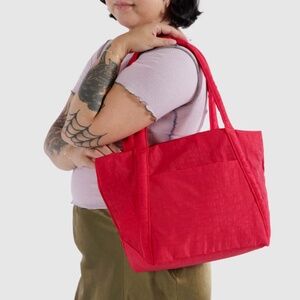 NWOT Baggu Cloud bag small